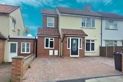 7 bedroom semi-detached house for sale