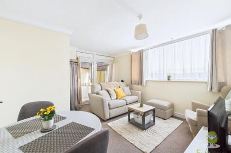 Kyetop Walk, Gillingham, Kent, ME8 2 bed bungalow for sale