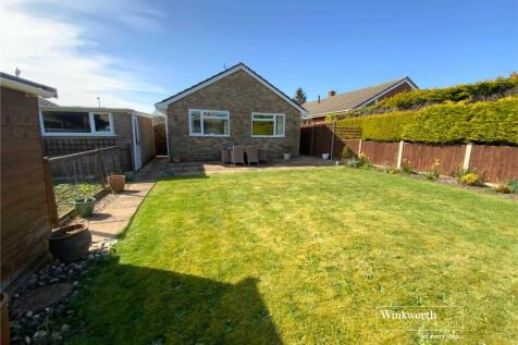 Merlin Way, Mudeford, Christchurch... 2 bed bungalow for sale