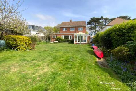 East Cliff Way, Friars Cliff... 3 bed detached house for sale