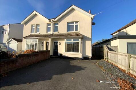 Avon Road West, Christchurch, Dorset... 4 bed semi