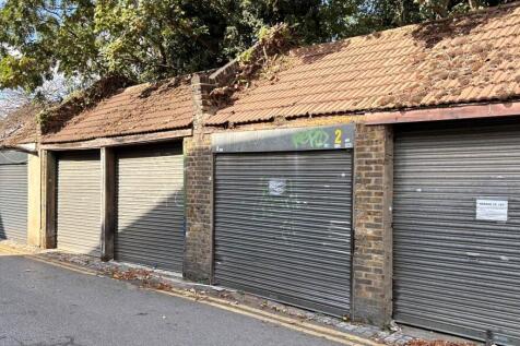 Telegraph Mews, Seven Kings IG3 Garage for sale