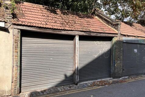 Telegraph Mews, Seven Kings IG3 Garage for sale