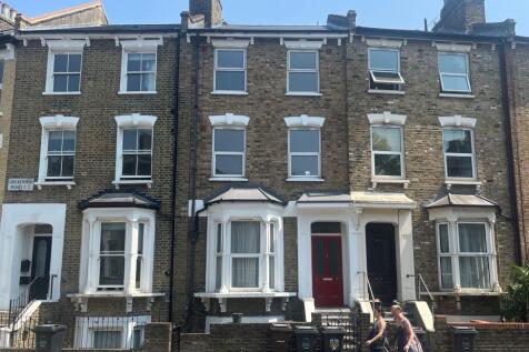 Cricketfield Road, London E5 4 bed terraced house for sale