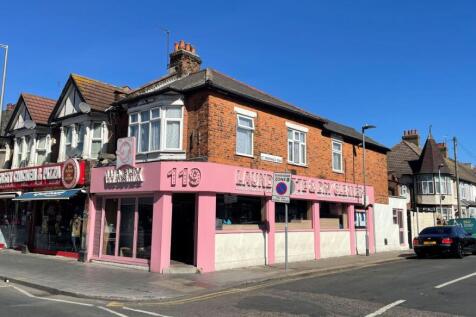 Ripple Road, Barking IG11 2 bed flat for sale