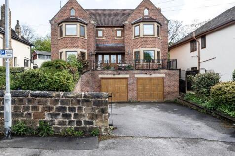 6 bedroom detached house for sale