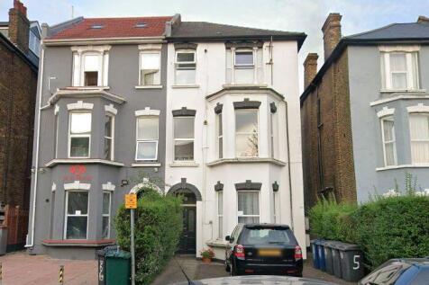 Studio flat for sale