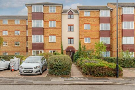Thurlow Close, London E4 1 bed flat for sale