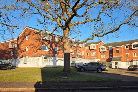 Heathdene Drive, Belvedere DA17 2 bed flat for sale