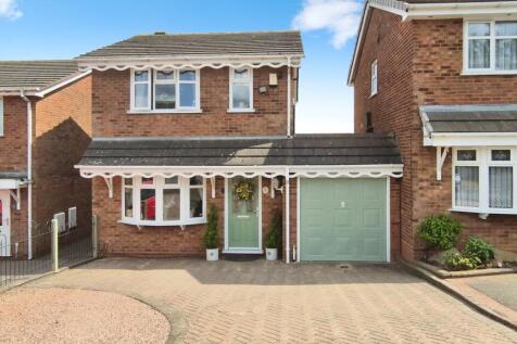 3 bedroom detached house for sale