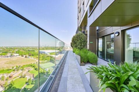 3 bedroom flat for sale