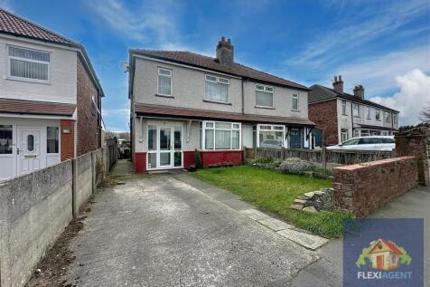 Meadow Avenue, Southport PR8 3 bed semi