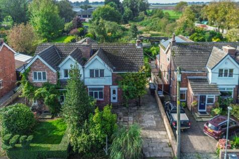 Wood Moss Lane, Ormskirk L40 3 bed semi