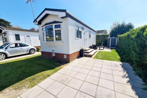 1 bedroom park home for sale