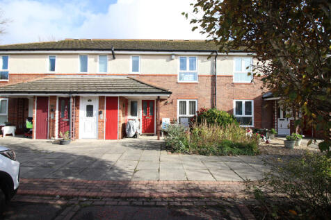 Elsinore Close,  Fleetwood, FY7 2 bed apartment for sale