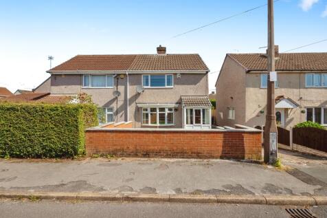 2 bedroom semi-detached house for sale