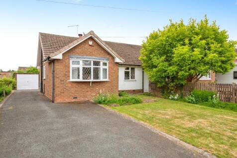 2 bedroom semi-detached bungalow for sale