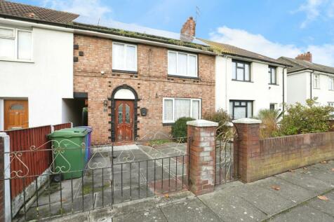 3 bedroom terraced house for sale