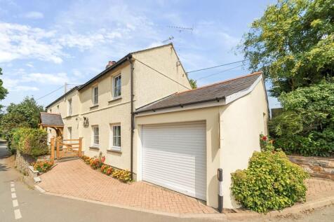 Landulph 4 bed detached house for sale
