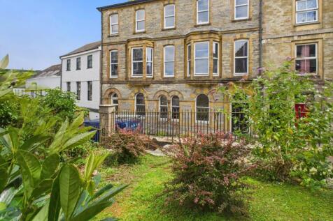 Callington 1 bed flat for sale