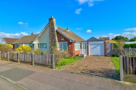 2 bedroom semi-detached bungalow for sale