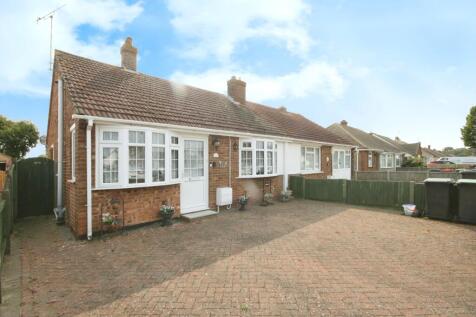 2 bedroom semi-detached bungalow for sale