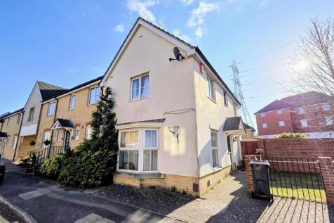 3 bedroom end of terrace house for sale