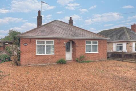 2 bedroom detached bungalow for sale