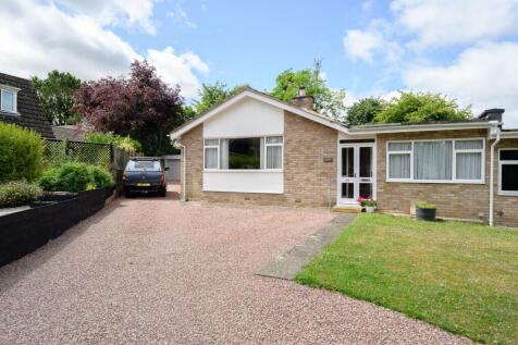 3 bedroom semi-detached bungalow for sale