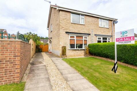 2 bedroom semi-detached house for sale