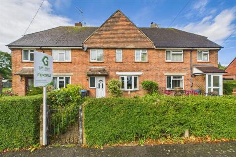 Broad Field, East Grinstead RH19 3 bed terraced house for sale