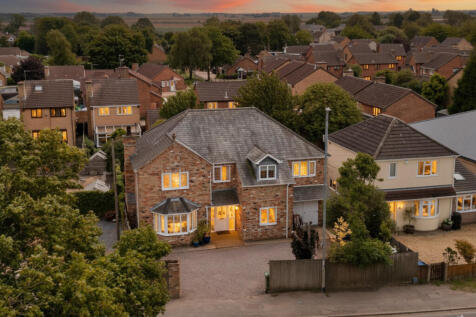 Coates PE7 5 bed detached house for sale