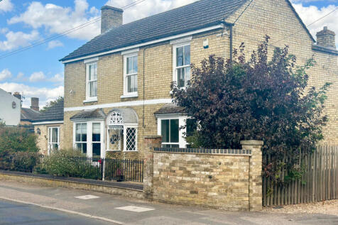 Colne PE28 4 bed detached house for sale