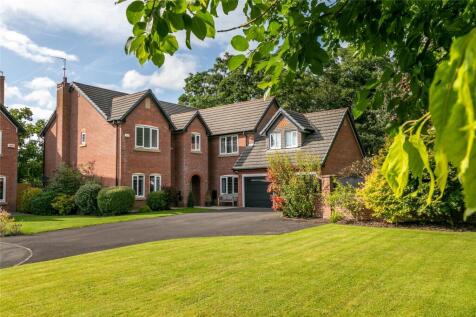 5 bedroom detached house for sale