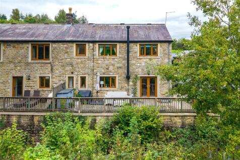 3 bedroom barn conversion for sale