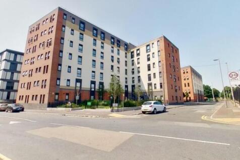 Studio flat for sale