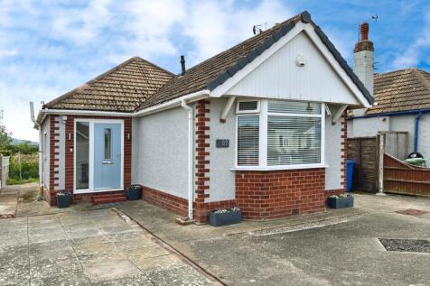 2 bedroom bungalow for sale