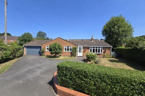 4 bedroom bungalow for sale