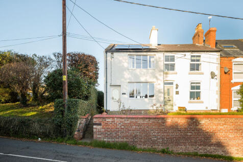 3 bedroom end of terrace house for sale