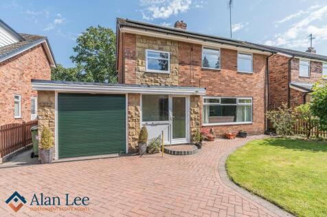 Cherryfields Road, Macclesfield... 4 bed detached house for sale