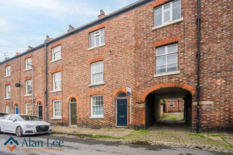 St. Georges Street, Macclesfield... 2 bed terraced house for sale