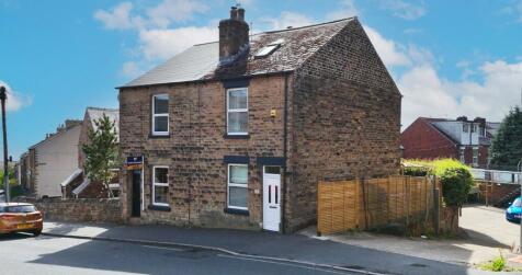 4 bedroom semi-detached house for sale