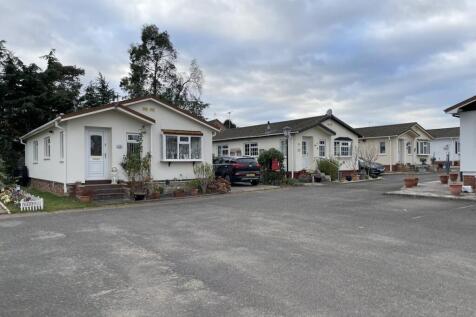 Ashdale Park Home Estate, 1 Ashdale... House for sale