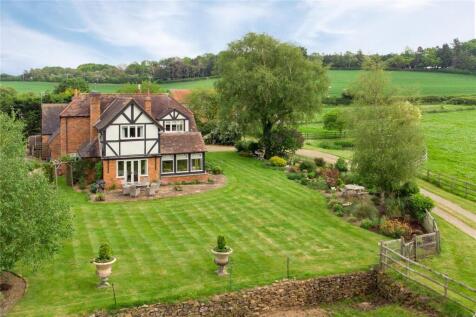 Wasperton Lane, Barford, Warwick... 6 bed equestrian property for sale