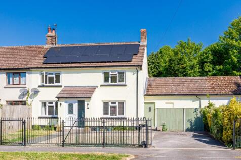 4 bedroom semi-detached house for sale