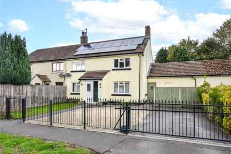 4 bedroom semi-detached house for sale