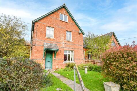 Axford, Marlborough, Wiltshire, SN8 5 bed semi