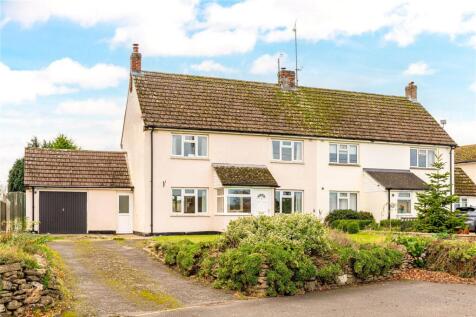 Alton Road, Wilcot, Pewsey... 3 bed semi