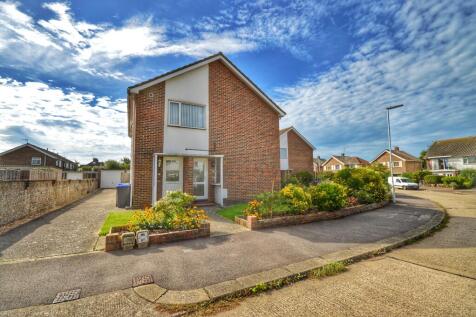2 bedroom maisonette for sale