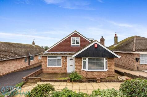 Brighton, East Sussex BN2 4 bed detached bungalow for sale
